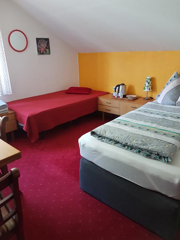 Pension Streng-Reinhardt Ostfildern Extérieur photo