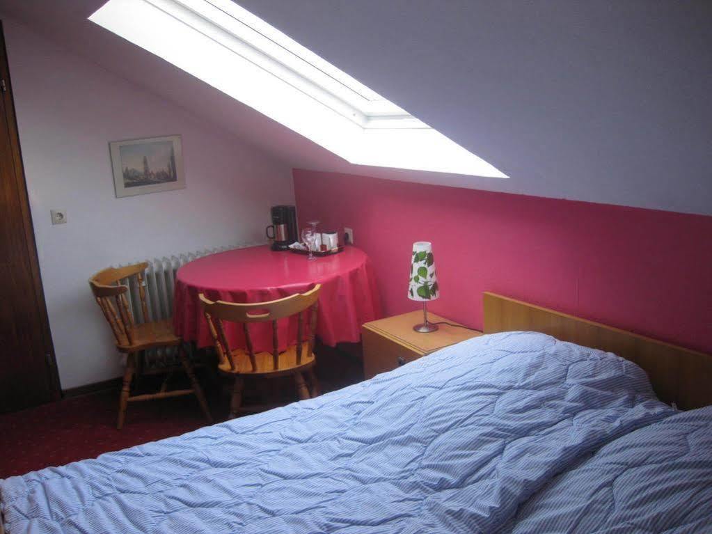 Pension Streng-Reinhardt Ostfildern Extérieur photo